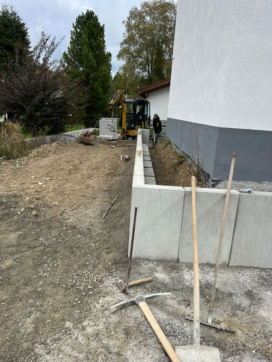 Erdarbeiten von Siladi Aurel geb 